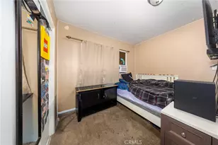566 S Sage, Rialto, CA 92376 - Photo 20