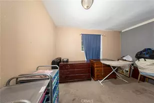 566 S Sage, Rialto, CA 92376 - Photo 22