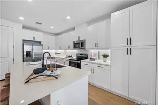 6114 Valentina Wy, Eastvale, CA 92880 - Photo 8