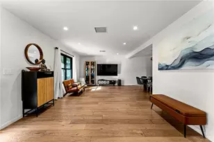 242 Thorne, Los Angeles, CA 90042 - Photo 6