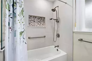 102 W Monterrey Dr, Claremont, CA 91711 - Photo 32