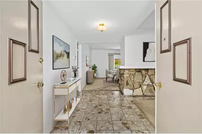 102 W Monterrey Drive, Claremont, CA 91711 - Photo 8
