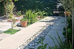 1664 E 113th, Los Angeles, CA 90059 - Photo 20