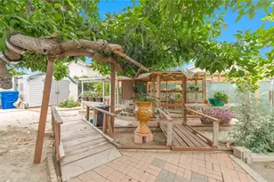 815 S Lark Ellen Ave, West Covina, CA 91791 - Photo 4