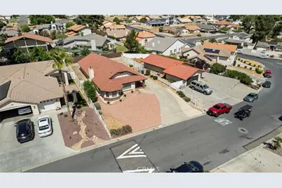 13300 Tamarisk, Victorville, CA 92395 - Photo 32