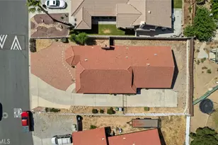 13300 Tamarisk, Victorville, CA 92395 - Photo 38