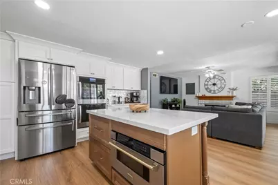 22120 Grovepark, Saugus, CA 91350 - Photo 16