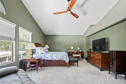 22120 Grovepark, Saugus, CA 91350 - Photo 30