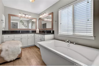 8055 Newhall, Hesperia, CA 92345 - Photo 22