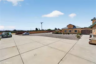 7264 Kuki, Oak Hills, CA 92344 - Photo 50