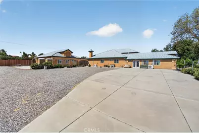 7264 Kuki, Oak Hills, CA 92344 - Photo 52