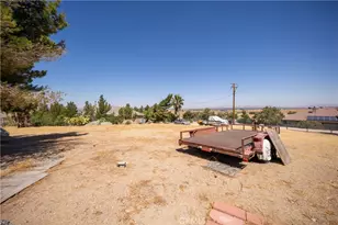 9160 Buena Vista, Apple Valley, CA 92308 - Photo 26
