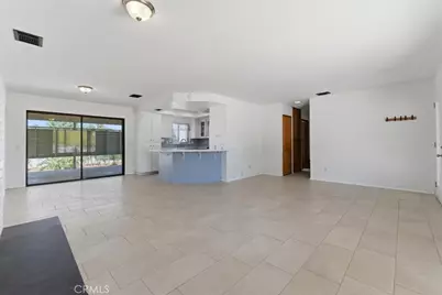 17846 Orange, Hesperia, CA 92345 - Photo 6