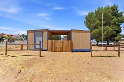 17846 Orange, Hesperia, CA 92345 - Photo 24