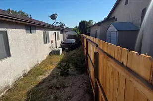 1548 Ranch, San Bernardino, CA 92407 - Photo 26