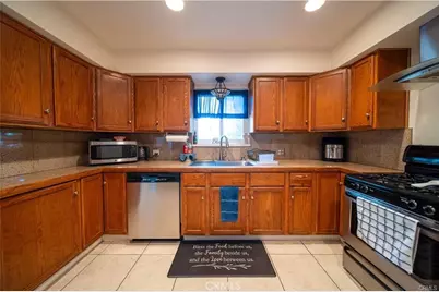 209 E Francis, Corona, CA 92879 - Photo 4