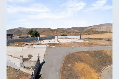 7800 View Lane, Corona, CA 92881 - Photo 16