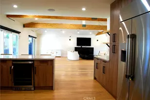 2950 Dona Emilia Dr, Studio City, CA 91604 - Photo 12