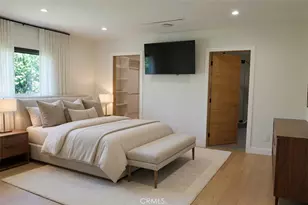 2950 Dona Emilia Dr, Studio City, CA 91604 - Photo 18