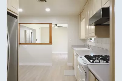 5094 N Crescent Street, San Bernardino, CA 92407 - Photo 10