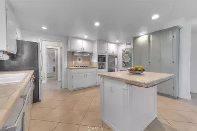 1517 E 19th, Santa Ana, CA 92705 - Photo 18