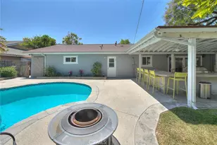 1517 E 19th, Santa Ana, CA 92705 - Photo 2
