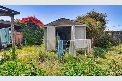736 Sacramento, Spring Valley, CA 91977 - Photo 32