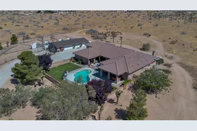 52775 Pipes Canyon Road, Pioneertown, CA 92268 - Photo 16