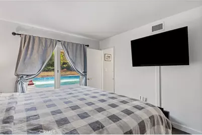 1031 W Patrick Street, Upland, CA 91784 - Photo 12