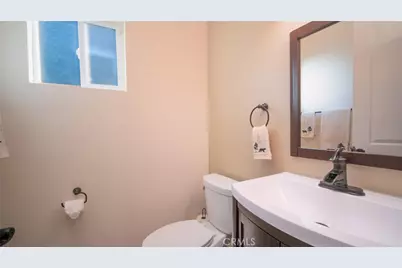 26947 Tunnel, Lake Arrowhead, CA 92352 - Photo 16