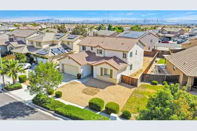 13816 Grant Way, Oak Hills, CA 92344 - Photo 54