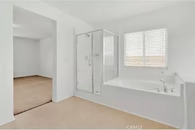 13816 Grant Way, Oak Hills, CA 92344 - Photo 32