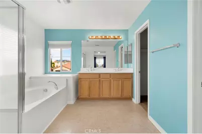 13816 Grant Way, Oak Hills, CA 92344 - Photo 30