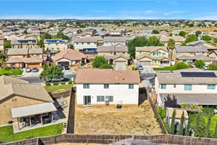 13816 Grant Way, Oak Hills, CA 92344 - Photo 52