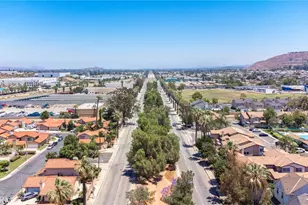 2324 Fan Palm Dr, Corona, CA 92879 - Photo 44