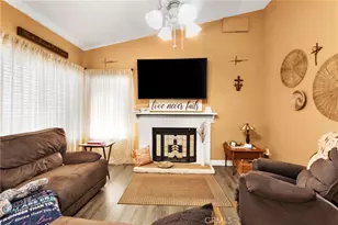 13822 San Gorgonio Rd, Victorville, CA 92392 - Photo 8
