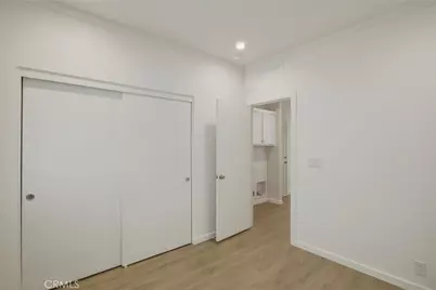 7650 Balboa Boulevard #27, Van Nuys, CA 91406 - Photo 14