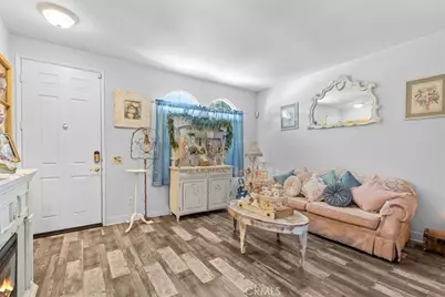 14267 Grayfox Ln, Victorville, CA 92394 - Photo 6