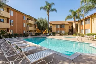 15425 Sherman Way, Van Nuys, CA 91406 - Photo 44