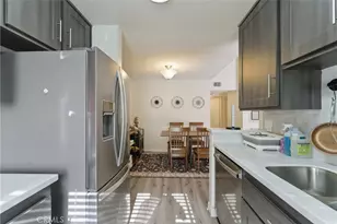 15425 Sherman Way, Van Nuys, CA 91406 - Photo 18