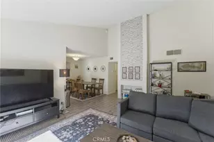 15425 Sherman Way, Van Nuys, CA 91406 - Photo 8