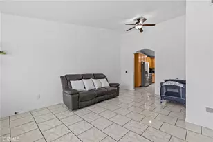 11676 Viola Ct, Victorville, CA 92392 - Photo 12