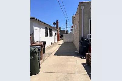 1739 1741 W 105th Street, Los Angeles, CA 90047 - Photo 8