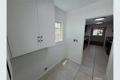 6654 Capps Avenue, Reseda, CA 91335 - Photo 22