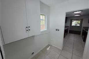 6654 Capps Ave, Reseda, CA 91335 - Photo 22