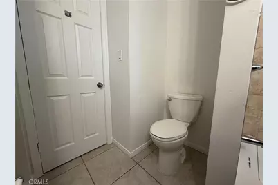 6654 Capps Avenue, Reseda, CA 91335 - Photo 34