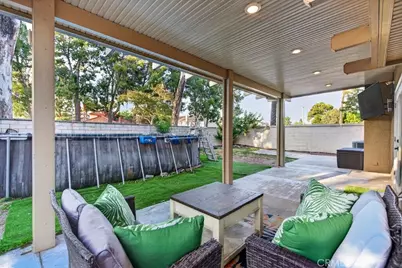 13684 Alexander Court, Fontana, CA 92336 - Photo 32