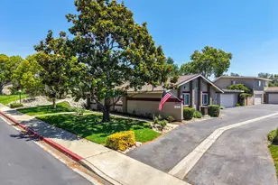 1644 Carmel Cir W, Upland, CA 91784 - Photo 30