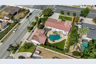 2304 N San Antonio Avenue, Upland, CA 91784 - Photo 6