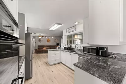 15103 Kinai Road, Apple Valley, CA 92307 - Photo 12